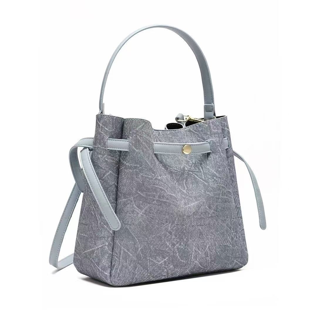 Bucket bag - denim effect