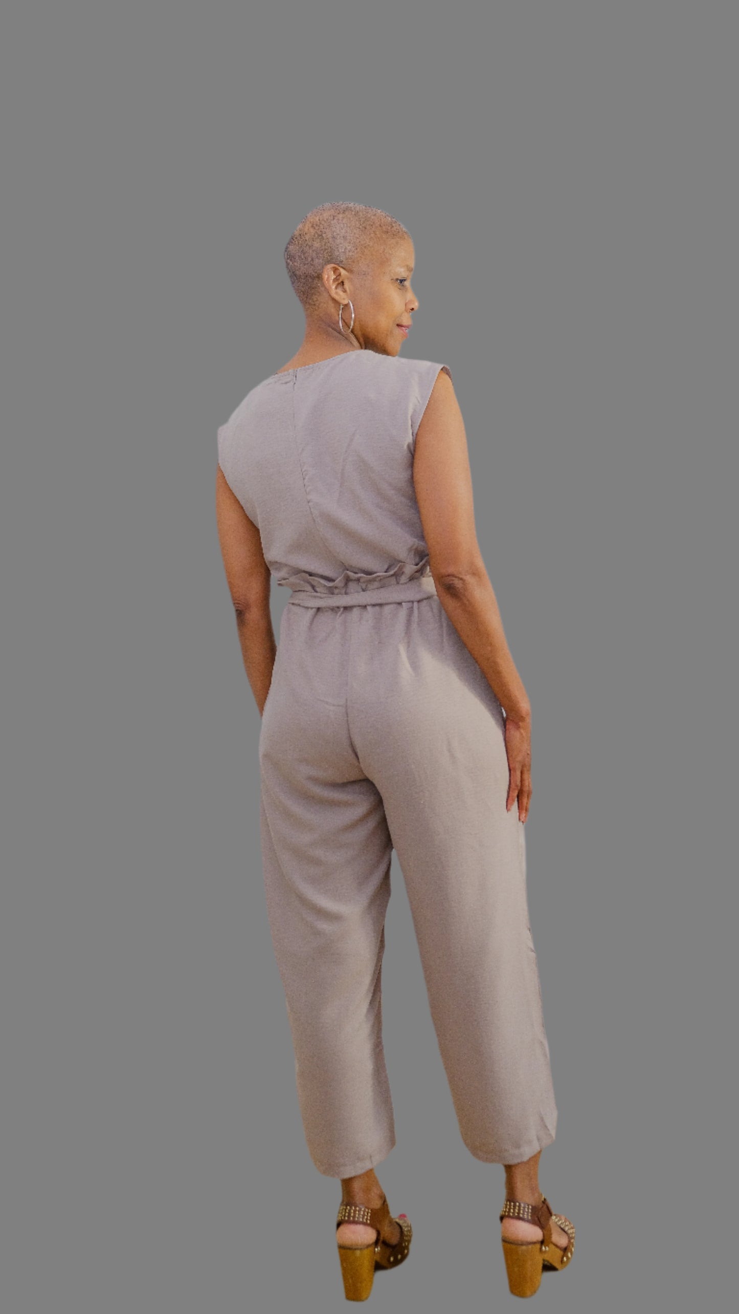 Sleeveless jumpsuit